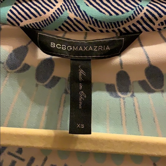 Easy wrap dress - Picture 3 of 3